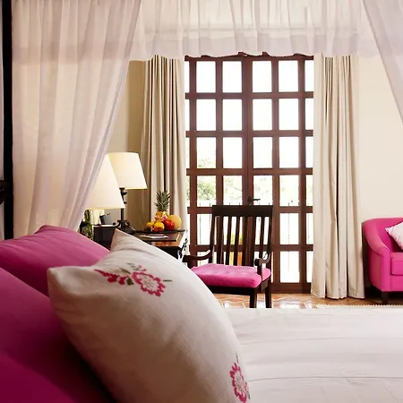 Guaycura Boutique Hotel Beach Club & Spa-2