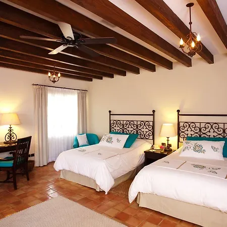 Guaycura Boutique Hotel Beach Club & Spa-3